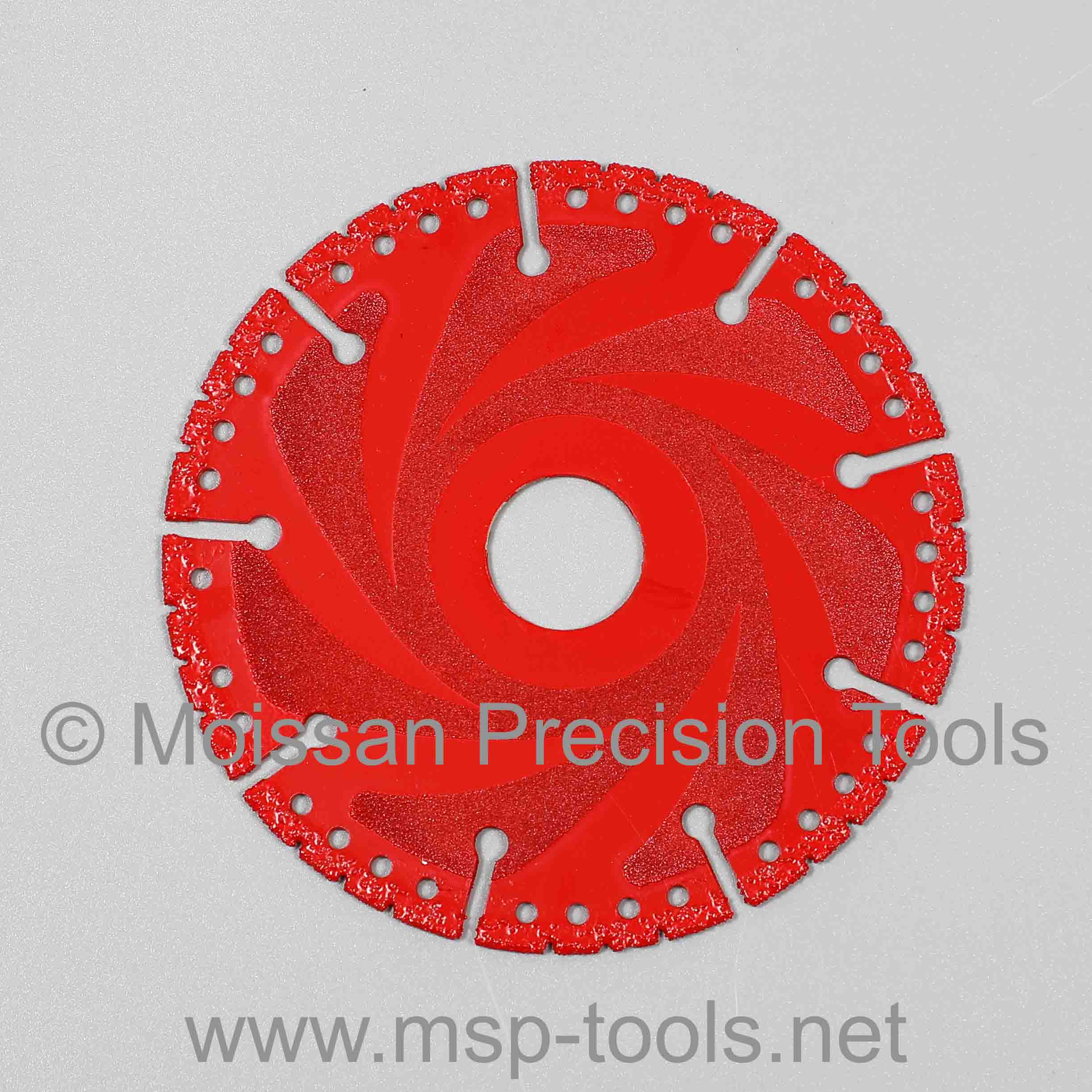 Multi-purpose saw blade with side brush